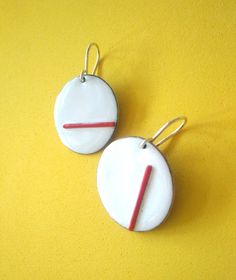 Simple Circle Enamel Earrings, Minimal Enamel Jewelry, Dangle Enamel Earrings, Assimetric Earrings Handmade, White Circle Modern Earrings - Etsy Minimalist White Sterling Silver Earrings, Modern White Enamel Jewelry, Simple White Drop Earrings, Simple Nickel-free White Jewelry, Simple White Nickel-free Jewelry, White Round Enamel Earrings, White Enamel Round Earrings, Simple White Nickel-free Earrings, Nickel Free White Circle Earrings