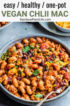 a bowl full of vegan chili macaroni and cheese with text overlay