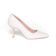 Lady Lace – Ally Shoes Narrow Wedding Shoes, Corporate Women, Wedding Shoes Comfortable, Lace Pumps, Bridal Heels, Shanghai China, Classic Pumps, Comfortable Heels, Lambskin Leather