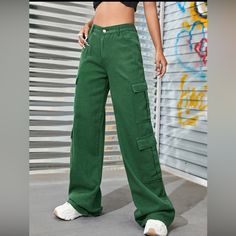 Shein- Zipper Fly Flap Pocket Cargo Jeans, Green, M(6) Flap Pocket Cargo Jeans, Flower Pants, Black And White Baby, Jeans Cargo, Green Jeans, Flare Leg Pants, Velvet Pants, Green Pants