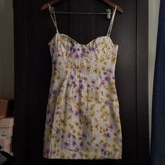 Brand New With The Tag, No Flaws, Bought For Resale. Size S Pit To Pit Is Approx 15in, Size M Pit To Pit Is Approx 16in,(Waist Laid Flat Is Approx14in). Size Xl Pit To Pit Is Approx 18in. Mini Dress With Sweetheart Neckline And Adjustable Spaghetti Straps. Contrasting Inner Lining. Back Hidden In-Seam Zip Closure. Outer Shell 100% Cotton Lining 100% Cotton Thank You For Supporting My Small Business, I Appreciate It. Don't Have A Poshmark Account? Sign Up Today Using My Code: Aleksabrooklyn & Sav Fitted Sundress With Sweetheart Neckline For Day Out, Spring Sundress With Sweetheart Neckline And Lining, Floral Print Fitted Sundress With Sweetheart Neckline, Cotton Sundress With Sweetheart Neckline, Fitted Sundress With Sweetheart Neckline For Daywear, Summer Cotton Mini Dress With Sweetheart Neckline, Cotton Summer Mini Dress With Sweetheart Neckline, Summer Mini Dress With Sweetheart Neckline In Cotton, White Floral Print Sundress With Sweetheart Neckline