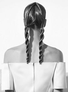 othilia simon by julia noni for vogue japan may 2013. Othilia Simon, Vogue Japan Beauty, Vogue Japan, Long Braids, Hair Art, Prom Hair