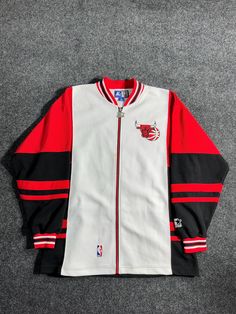 Vintage 90s Starter Mens Medium Chicago Bulls Basketball Warm Up Jacket Stains Length 30" Width 23" 90s Bulls, Chicago Bulls Basketball, Bulls Basketball, Chicago Bulls, Men's Coats And Jackets, Mens Coats, Vintage 90s, Mens Jackets, Baskets