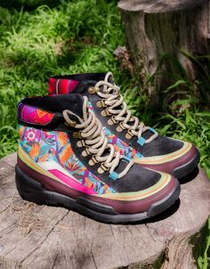 Popinjay Trekk Boot – Inkkas - Global Footwear Parrot Wings, Peruvian Textiles, Runners High, Colorful Feathers, Black Suede, Belt Bag, Kids Accessories, Hiking Boots, High Tops