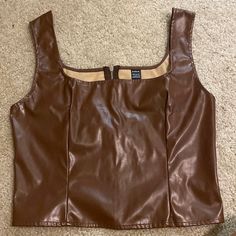 Brown Shein Leather Tank Top. Zipper Down The Back. Never Worn. Brown Leather Crop Top Outfit, Leather Crop Top Outfit, Eras Outfit, Leather Tank Top, Group Cosplay, Brown Leather Top, Leather Crop Top, Leather Shirt, Crop Top Outfits