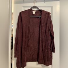 Nwot H&M Basics Open Front Cardigan Sweater, Dark Burgundy Color H&m Long Sleeve Cardigan For Fall, H&m Long Sleeve Fall Cardigan, Dark Red Cardigan, Brown H&m Sweater, Brown V-neck Relaxed Fit Cardigan, Cheap Brown One-size Cardigan, Hm Sweater, Dark Burgundy, Open Front Cardigan