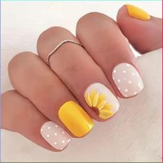 24 Count Press On Nails Yellow Floral And Dot Pattern Includes Jelly Glue And Nail File New Nails With Sunflower Design, Short Nail Ideas, Dot Nail Designs, Yellow Nails Design, August Nails, Sunflower Nails, Nails Yellow, Cute Short Nails, Nail Design Inspiration