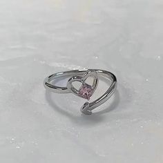 This gorgeous Heart Arrow Love Ring is crafted with Semi-precious Stone and Zinc alloy - a perfect combination for an unforgettable style! DETAILSMaterial: Semi-precious StoneMetals Type: Zinc alloy Mouth Ring, Student Couple, Channel Set Rings, Wedding Party Accessories, Ring Female, Y2k Punk, Ring Shapes, Open Mouth, Rhinestone Heart