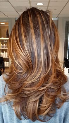 Hair For Fall, Deep Side Part, Glass Hair, Autumn Hair, Fall Hairstyles, Hair To One Side, Color Highlights, Latest Hair, Hair Stylies