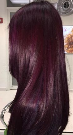 Pelo Color Vino, Cherry Hair Colors, Dark Purple Hair, Perfect Hair Color