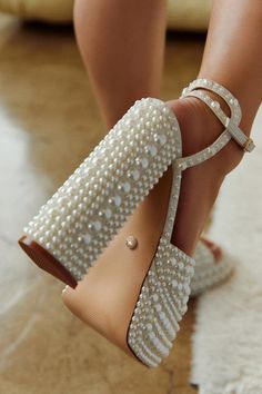 Wedding Platform Heels Brides, Chunky White Wedding Heels, Chunky Bridal Heels, Pearl Wedding Heels, Pearl Bridal Shoes, Pearl Heels Brides, Pearl Block Heels, Pearl Chunky Heels, Bridal Shoes Block Heel Platform