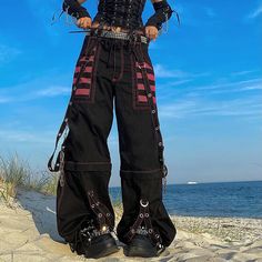 Korean Punk Gothic Cargo Pants - Pastel Gothic Clothing & Stuff Gothic Cargo Pants, Cargo Pants Woman, Techwear Fashion, Pants Woman, Streetwear 90s, Party Dress Long Sleeve, Safari Style, Puff Sleeve Dresses, Gothic Outfits