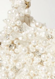 Embellished Pearl Evening Bag, Formal Embellished Pearl Evening Bag, Elegant Embellished Pearl Evening Bag, Luxury Embellished Pearl Bag, Evening Embellished Pearl Bag, Luxury Embellished Cream Bags, Luxury White Evening Bag With Pearl Handle, Luxury Embellished White Bags, Luxury White Embellished Bags