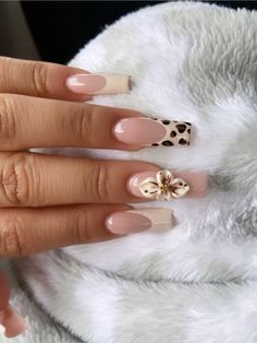 White Square Nails, Cheetah Nails, Simple Acrylic Nails, French Acrylic Nails, Classy Acrylic Nails, Short Square Acrylic Nails, Pretty Gel Nails