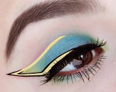 By @miilly_xo Using Urban Decay Electric Palette, NYX Cosmetics Vivid Brights Liner in Vivid, Eyeco Skinny Liquid Eyeliner Urban Decay Electric Palette, Urban Decay Electric, Light Blue Eyes, Dramatic Eyes, Winged Liner, Blue Eye, Nyx Cosmetics, Holiday Looks, Liquid Eyeliner