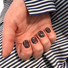 New Nail Polish Colors, Summer Stiletto Nails, Summer Nails Ideas, Summer Nails 2023, Property Business, Nail Polish Shades, Old Nail Polish, New Nail Polish, Polka Dot Nails