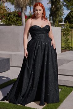 Midsize Prom Dress, Plus Size Wedding Guest Dress, Plus Size Gowns Formal, Cute Bridesmaid Dresses, Prom Dresses Plus Size, Fitted Corset, Glitter Prom Dress, Dreamy Gowns, Prom Dress Plus Size