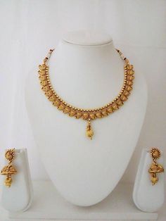 Modern Gold Jewelry, Gold Jewelry Simple Necklace, Gold Mangalsutra Designs, Gold Necklace Indian Bridal Jewelry, Gold Bridal Jewellery Sets, Gold Necklace Simple, Gold Bride Jewelry, Indian Jewelry Sets