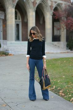 Fashionable Work Outfits, Bootcut Jeans Outfit, Flare Jeans Outfit, Jeans Outfit Winter, Jeans Outfit Fall, Mode Hippie, Jeans Street Style, Jeans Outfits, Bootcut Jean