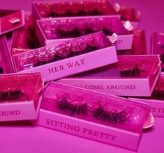 Lipgloss Box Packaging, Lashes And Lipgloss, Custom Lipgloss, Custom Eyelashes, Lash Boxes, Lip Gloss Cosmetics, Big Lashes, Mink Lash Extensions, Eyelash Logo