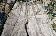 CLASSIC '80s jeans right here.  They have the high, elastic waist, seams down the middle of the legs, those pronounced front pockets and no back pockets.  Some real Napoleon Dynamite action.   These were worn a whole lot and have some yellowing/discoloration as well as wear here and there.  The elastic on the waist is deteriorating so crinkly and not stretchy anymore- you'd probably need a belt with them depending on your size. 80s Jeans, Napoleon Dynamite, Elastic Waist Jeans, Waist Jeans, Acid Wash, Elastic Waist, Women Jeans, Elastic, Etsy Uk