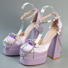 Buckle Ankle Strap Cross Rhinestones Decorated Detachable Chain Purple High Heels Princess High Heels, Kawaii Outfits, Pretty Life, Violet Rose, Japanese Sweet, Life Aesthetic, Purple Shoes, Rose Rouge, Kawaii Design