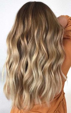 Fresh Hair Color, Best Hair Color, Snacks Appetizers, Brown Hair Dye, Dyed Blonde Hair, Superbowl Snacks, Dye Colors, Brown Hair Balayage