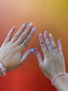 colorful aura nails, lots of rings, photo taken in front of aura colorful looking background Colorful Nails, Minimalist Rings, Jewelry Lover, Accessories Jewelry, Jewelry Trends, Summer Nails, Nail Colors