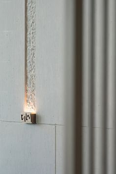 a light that is on the side of a wall