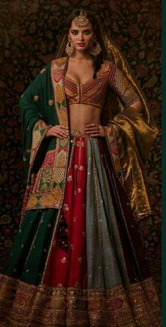 Traditional Indian Dress, Wedding Blouse Designs, Red Lehenga, Traditional Indian Outfits