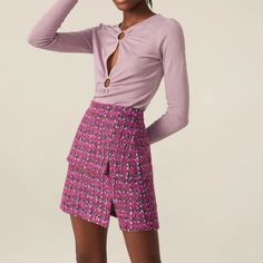 Motf Premium Tweed Vent Mini Skirt New With Tags High Waist, Tweed Plaided Pattern, Side Zipper, Lined. 100% Polyester Pink Plaid Tweed Skirt, Boucle Skirt, Zara Midi Skirt, Tweed Mini Skirt, Skirt Trends, Bubble Skirt, Green Floral Dress, Long Sleeve Blouse Pattern, Vintage Beaded Dress