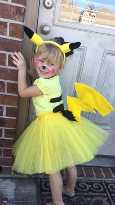 Sweet Little Pikachu - 2016 Halloween Costume Contest Diy Pikachu Costume Kids, Family Pokemon Costumes Halloween, Pokemon Halloween Costume Family, Pokemon Family Halloween Costumes, Picachu Costumes, Pokémon Halloween Costume, Diy Pokemon Costume, Pikachu Costume Kids, Pokemon Costumes Kids