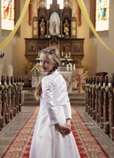 Mirjam Hüttner - Fotografie - Kinder - Kommunion Baptism Photography, Religious Photography, Boys First Communion, Holy Communion Dresses, Halloween Mason Jars, First Communion Decorations, Communion Decorations, Baptism Party, Communion Dresses