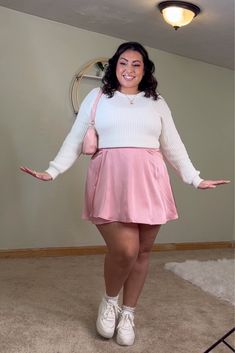 Pink Girly Outfits Plus Size, Barbie Outfit Plus Size, Barbie Outfit Ideas For Women Plus Size, Plus Style Inspiration, Barbie Core Plus Size, Pink Curvy Outfit, Balletcore Outfits Plus Size, Barbie Outfits Plus Size, Plus Size Girly Fashion