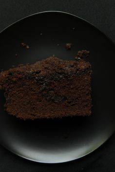 A delicious coffee cake recipe with a cocoa powder cake base and a chocolate streusel. This is my new favorite thing to eat for breakfast! Cocoa Powder Cake, Thing To Eat For Breakfast