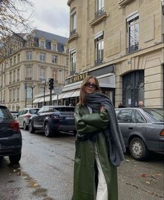 Autumn 2023 Fashion Trends, Street Style Runway, Autumn 2023 Fashion, Autumn Outfit Inspiration, Fall 2023 Fashion Trends, Fall Nyc, Autumn Outfit Inspo, Aesthetic New York, Fall 2023 Fashion