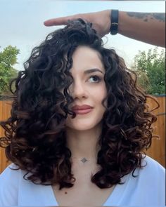 3a Short Hair, 2c Haircut, Perm Ideas, Wavy Hair Care, Cute Haircuts, Haircuts For Curly Hair, Hair Color And Cut, Hair Stylist Life, Short Curly Hair