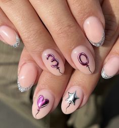 Trendy Birthday Nails, Balloon Nails, Birthday Nails Ideas, Birthday Nail Art, Birthday Nail Designs, Horror Nails, Chrome Nails Designs, Happy Nails, Simple Gel Nails