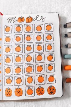 Pumpkin Mood Tracker, Bullet Journal Mood Tracker, Journal Mood Tracker, Bujo Art, Tracker Ideas, Bullet Journal Tracker, Bullet Journal Mood, Bullet Journal Aesthetic, Bullet Journal Notebook