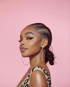 Marsai Martin Hairstyles, Layered Shag, Marsai Martin, Woman Magazine, Beautiful Photoshoot Ideas, Top Hairstyles, Girls Braids