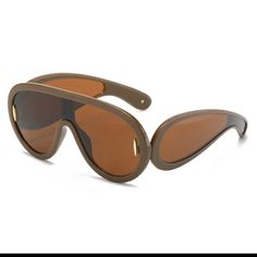 Y2k Oversized Mask Mirrored Shades , These Glasses Are Amazing How They Cover Your Peripheral Vision Color : Brown New In Box Brown Glass Shield Sunglasses For Summer, Peripheral Vision, Brand Accessories, Accessories Luxury, Colored Sunglasses, No Brand, Fashion Sunglasses, Sunglasses Accessories, Mask