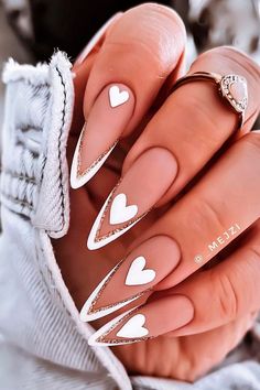 White Heart in V French Tip Almond Nails Design Check more at https://mangadexx.com/white-heart-in-v-french-tip-almond-nails-design/ Short Almond Nails Valentines Day, Black And Red Valentines Nails, Cute Simple Valentines Nails, Unique Valentines Nails, Neutral Valentines Nails, Nail Designs For Valentines Day, Trendy Valentines Day Nails, February Nails Ideas Valentines Day