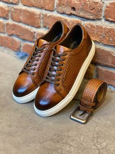 Leather Low-top Sneakers With Woven Sole, Luxury Leather Sneakers With Vulcanized Sole, Brown Sneakers With Woven Sole And Round Toe, Brown Sporty Sneakers With Woven Sole, Brown Leather Sneakers, Ballet Socks, Mens Fashion Casual Shoes, Gifts Box, How To Make Brown