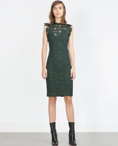 VESTIDO TUBO-Ver todo-Vestidos-MUJER | ZARA Venezuela Green Lace Midi Dress, Long Tube Dress, Green Lace Dresses, Crochet Lace Dress, Ruffle Midi Dress, Strapless Midi Dress, Midi Ruffle Dress, Lace Bodycon Dress, Bodycon Fashion