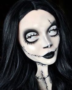 Nem Halloween Makeup, Makeup Zombie, Fantasy Make-up, Halloween Make-up Looks, Cute Halloween Makeup