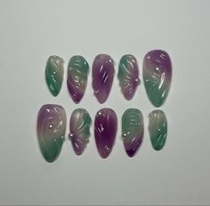 Nail Art Pearls, 3d Nail, 3d Nail Art, Nail Glue, Purple Nails, 3d Nails, Green Nails