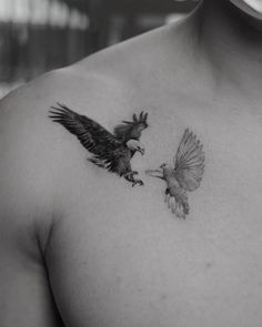 Eagle Tattoos: Meanings, Tattoo Designs & Tattoo Ideas Eagles Tattoo, Bald Eagle Tattoos, Small Eagle Tattoo, Tricep Tattoos, Tattoo Ideas Males, Dove Tattoo Design, Hawk Tattoo, Dove Tattoo, Eagle Tattoos