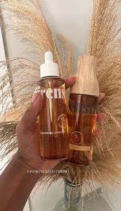 Bodycare Aesthetic, Fragrances Perfume Woman, Body Hygiene, Perfume Collection Fragrance, Caramel Hair, Shower Skin Care, Body Smells, Pretty Skin Care, Perfume Scents