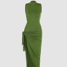 Nwt. Cider. Gorgeous Green. Xs. Slinky Material. Tags On And In Bag. Mock Neck. Too Long For Me. Cider Dresses, Green Velvet Dress, Looks Party, Knot Dress, Basic Outfits, Lookbook Outfits, Green Velvet, Fast Fashion, Velvet Dress