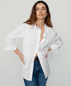 Boyfriend Shirt White The search for the perfect shirt is over. Introducing our latest line of timeless, essential shirting—made for your daily uniform. 100% cotton. Made in China of Italian fabric. Oversized boyfriend silhouette with chest pocket, and high-low hem with gussets. Daily Uniform, Classic White Shirt, Jenni Kayne, Cotton Poplin Shirt, Boyfriend Shirt, Effortless Chic, Italian Fabric, Poplin Shirt, Oversized Shirt